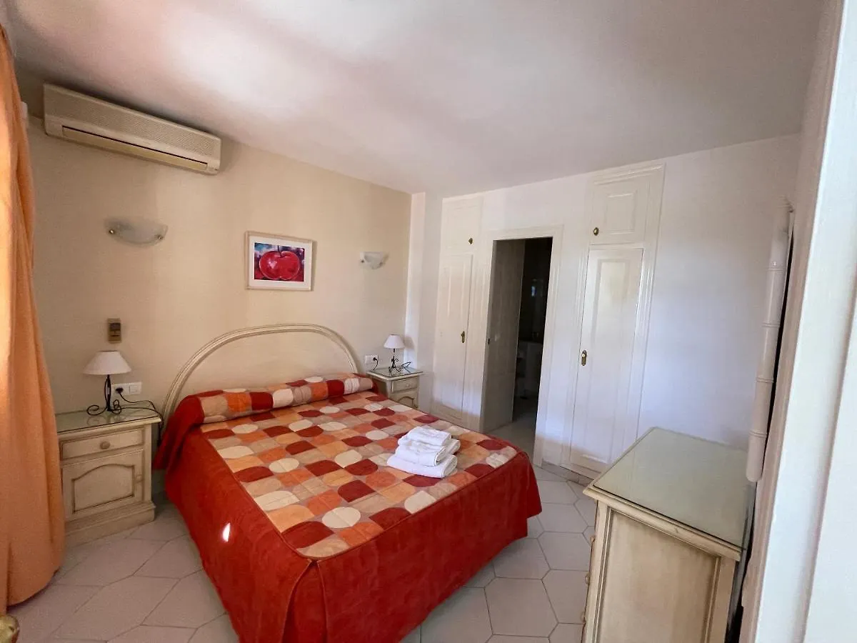 Apartamentos El Toro Marbella