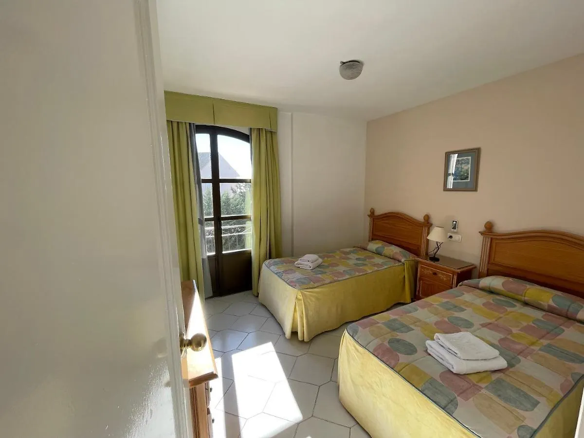 Apartamentos El Toro Marbella 0*,